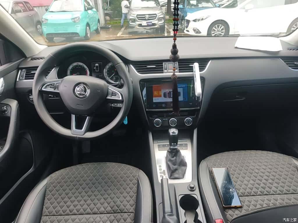 Skoda Octavia, 2019 10