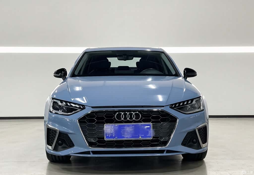 Audi A4L, 2022 2