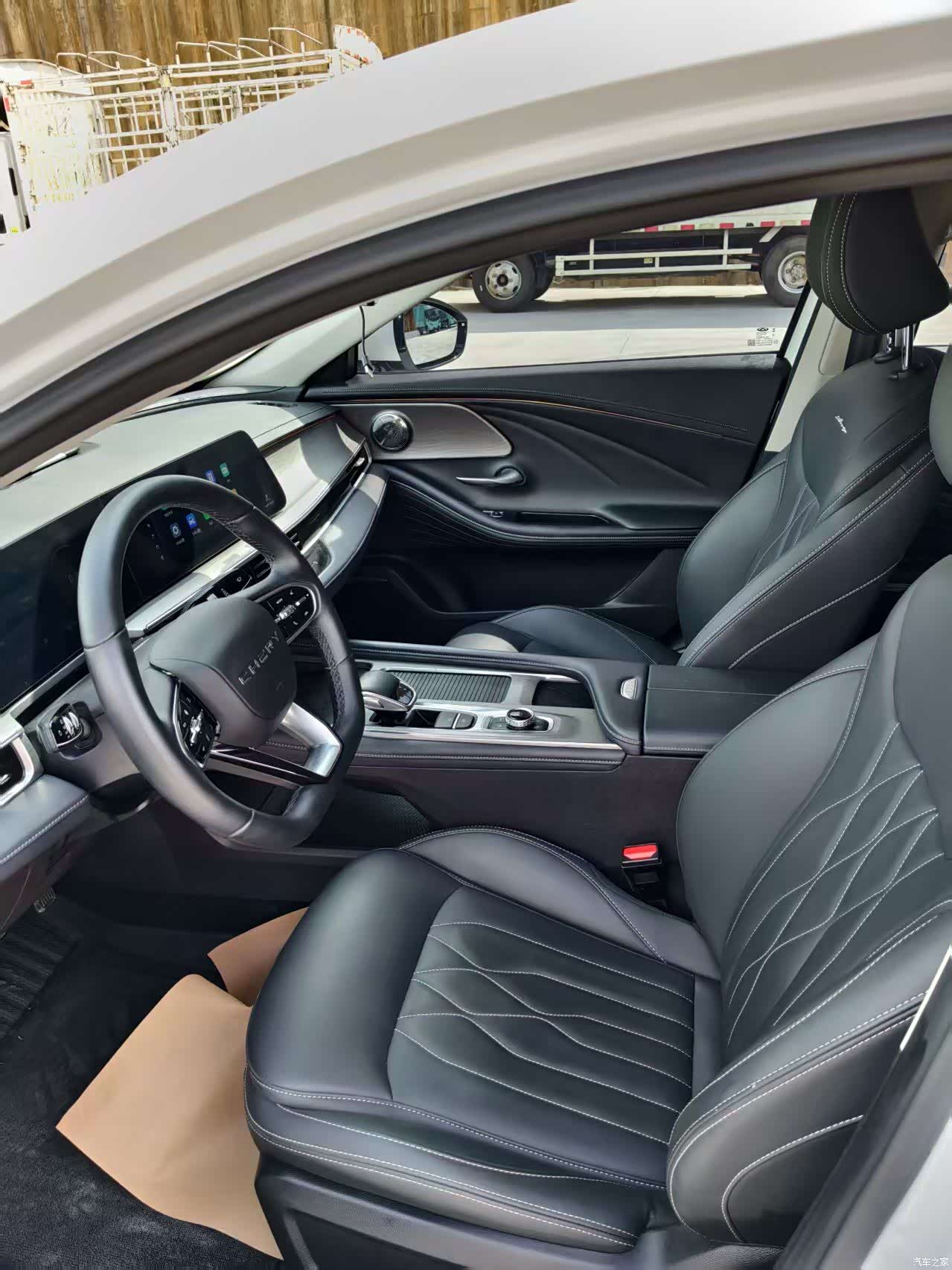 Chery Arrizo 8, 2024 все фото
