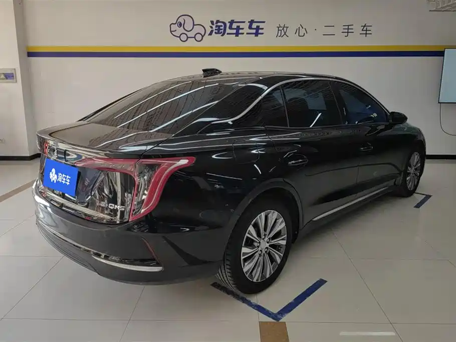 Hongqi E-QM5 Hongqi E-QM5