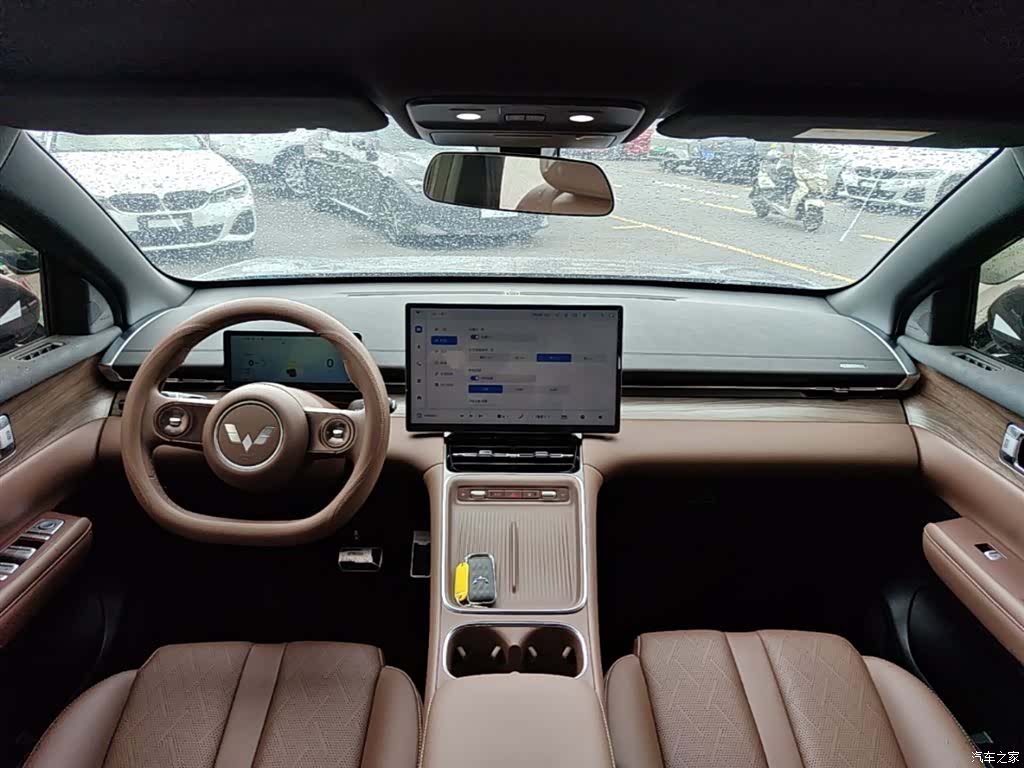 Wuling Starlight, 2025 10