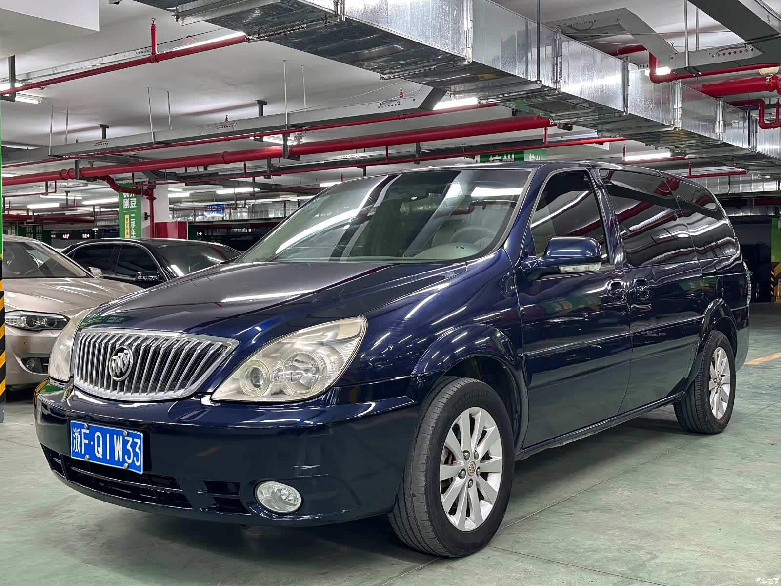 Buick GL8, 2015 1