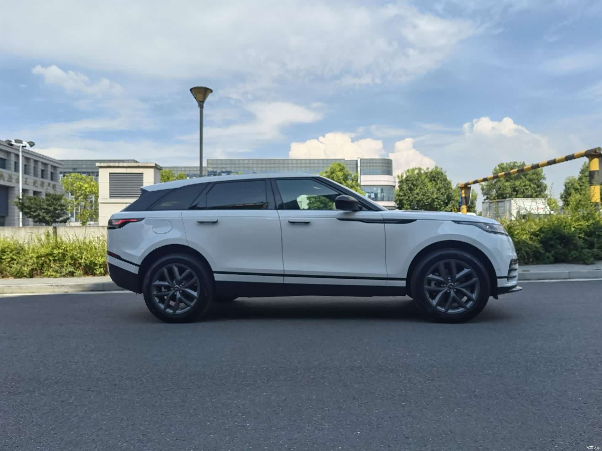 Land Rover Range Rover, 2026 6