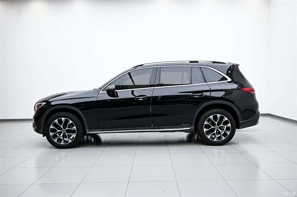 Mercedes-Benz GLC, 2023 все фото