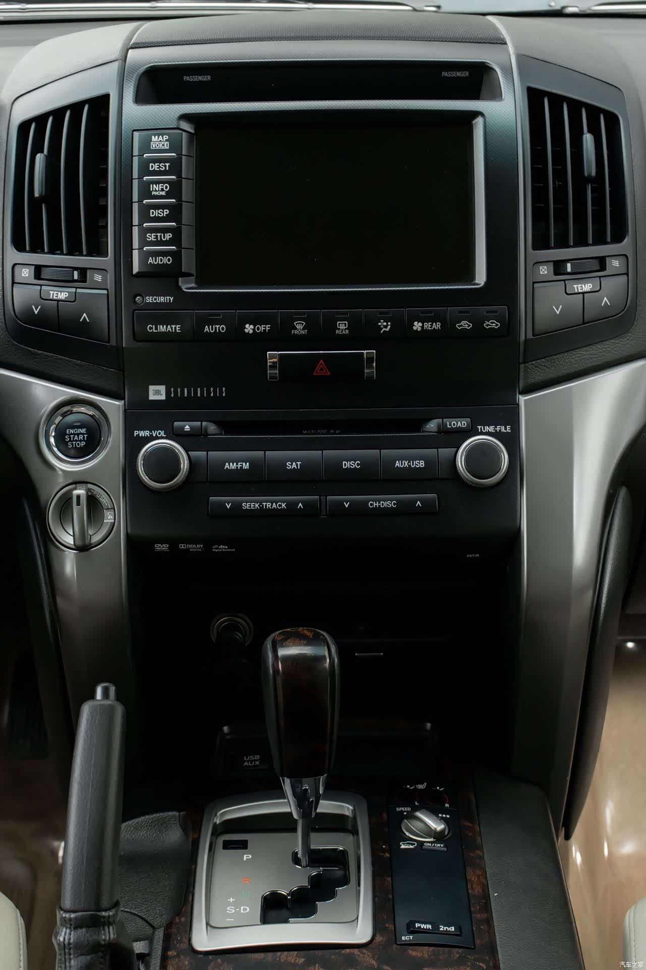 Toyota Land Cruiser, 2011 15