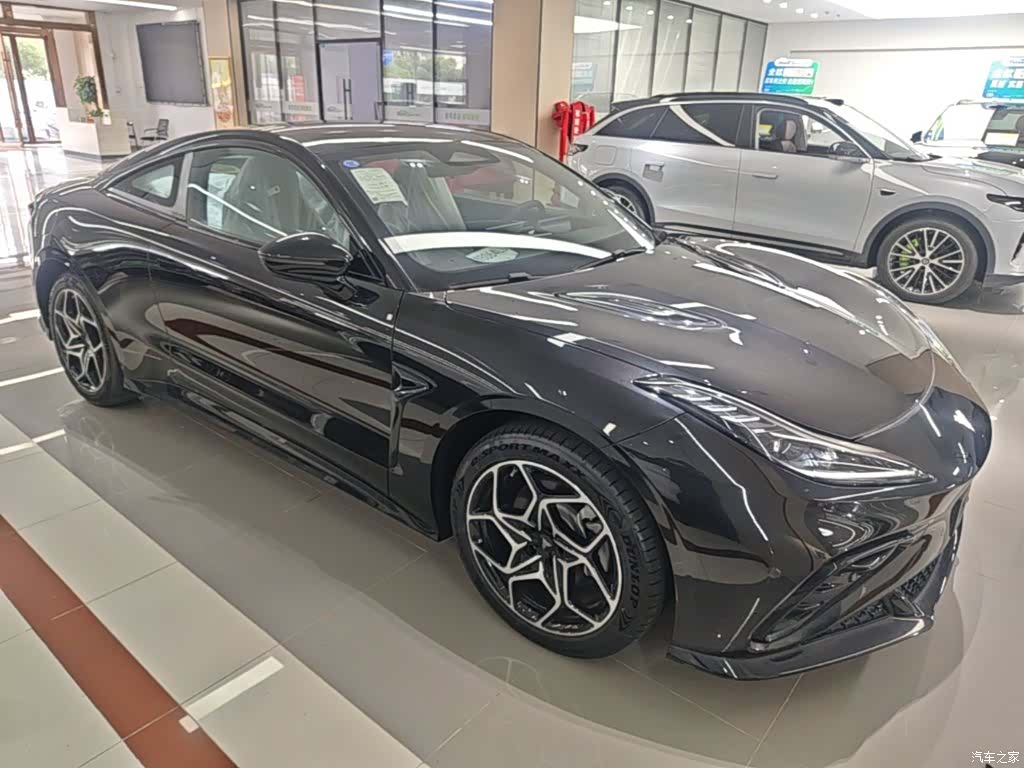 Neta GT, 2026 4