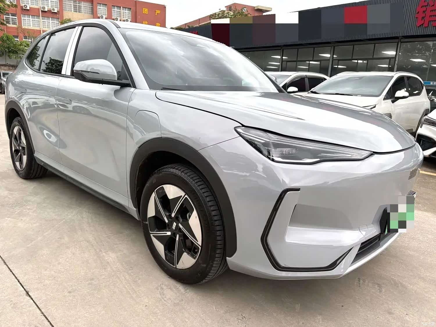 Geely Galaxy E5, 2025 3
