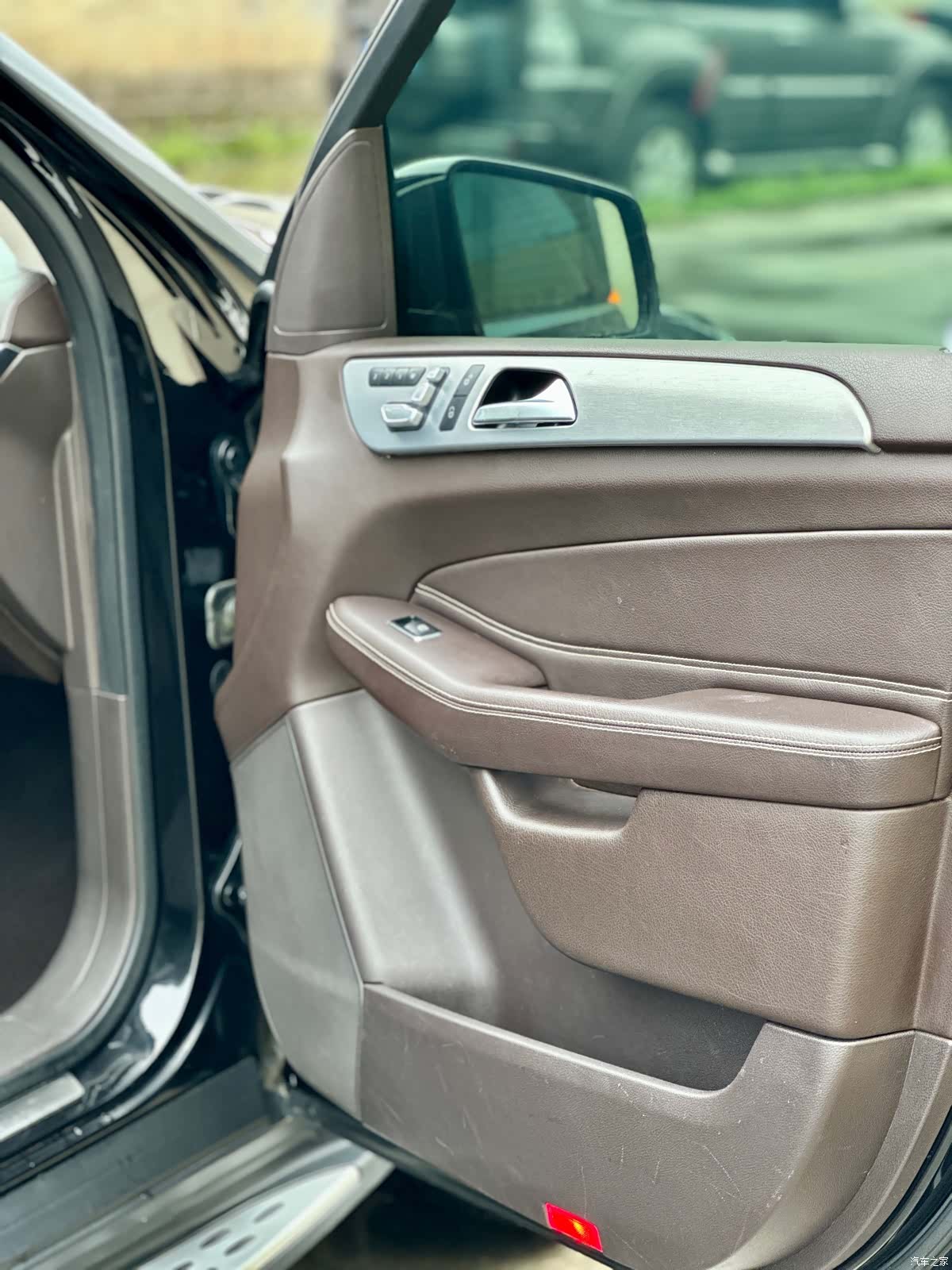 Mercedes-Benz GLS, 2016 46