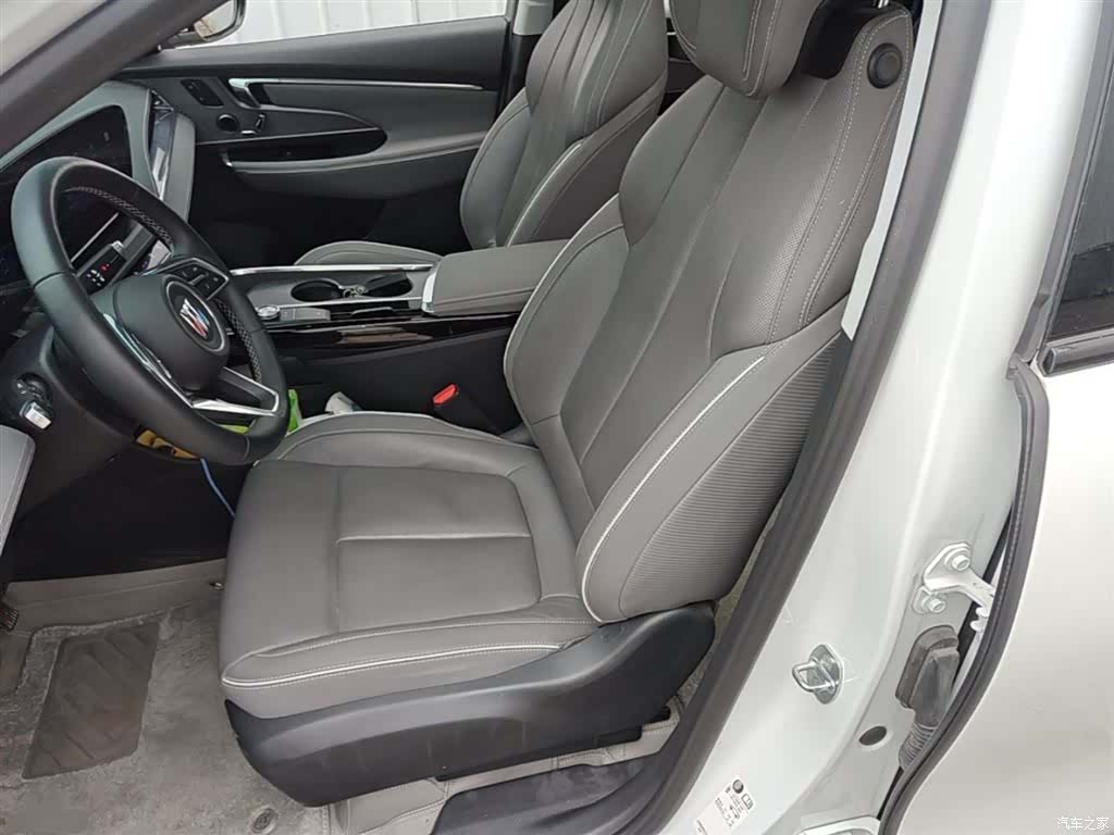 Buick E5, 2025 15