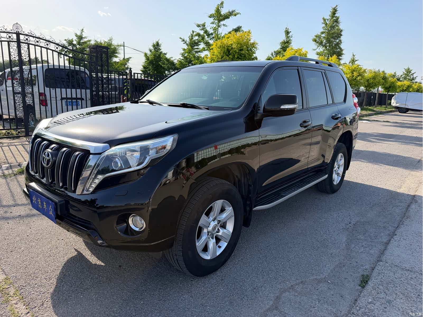 Toyota Prado, 2014 1
