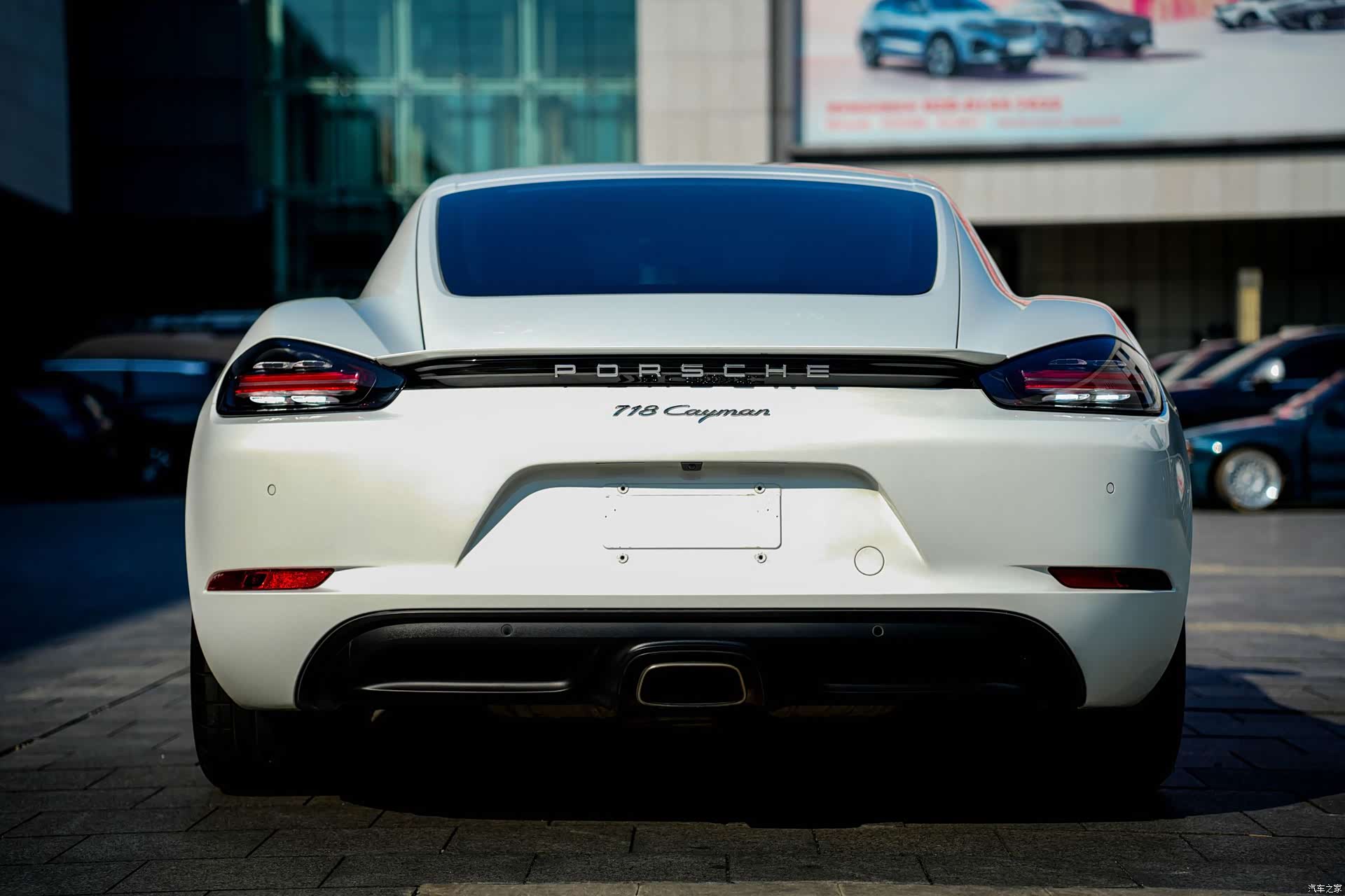 Porsche Cayman, 2018 19
