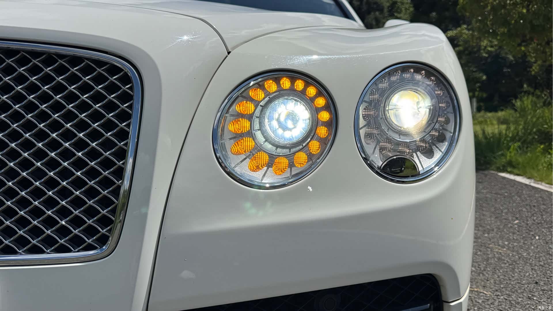 Bentley Flying Spur, 2018 8