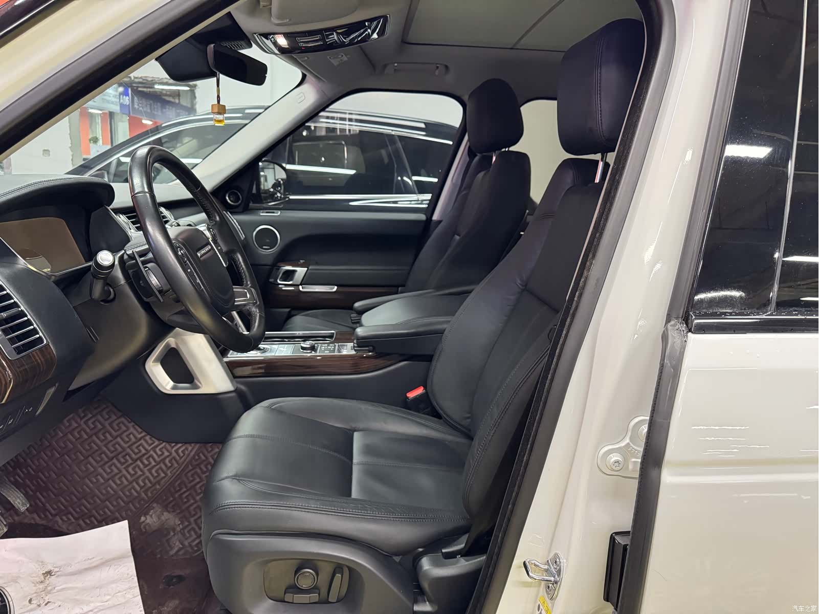 Land Rover Range Rover, 2018 9