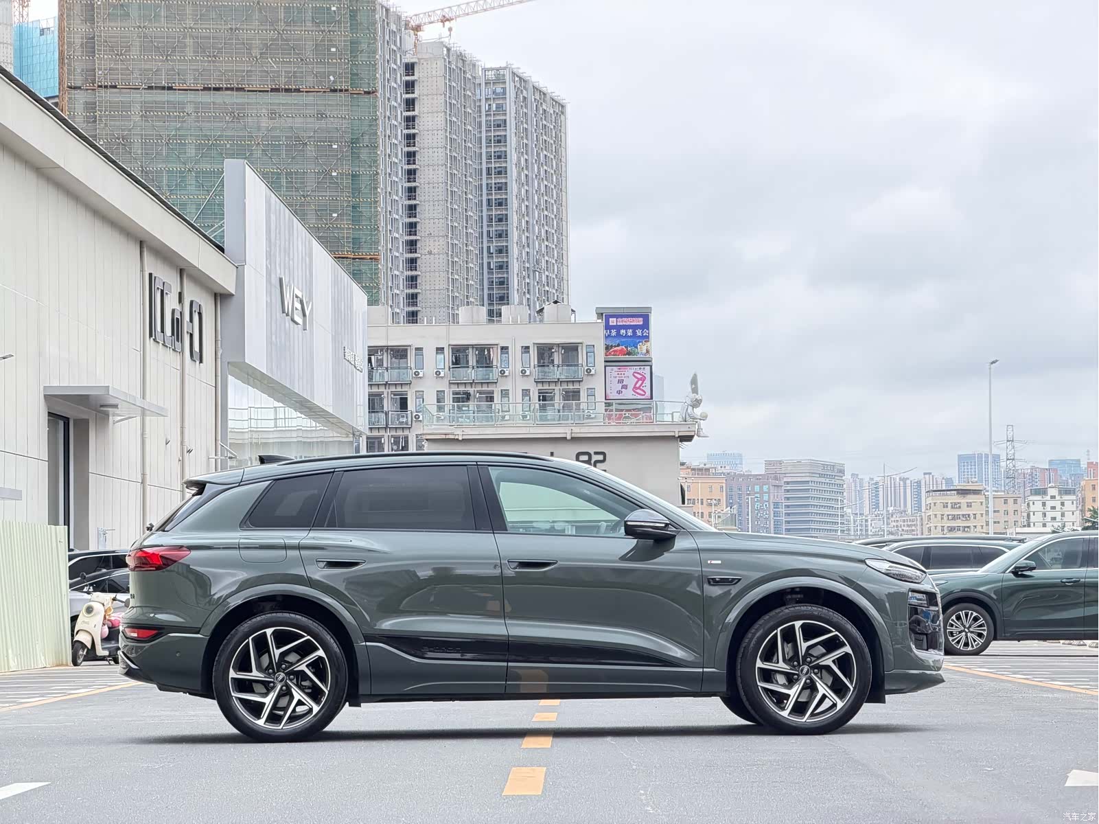 Audi e-tron, 2025 23
