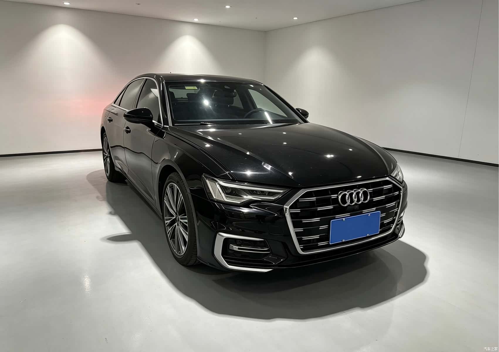 Audi A6L, 2025 3