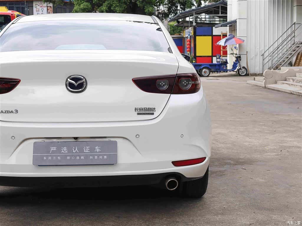 Mazda Mazda3, 2023 24