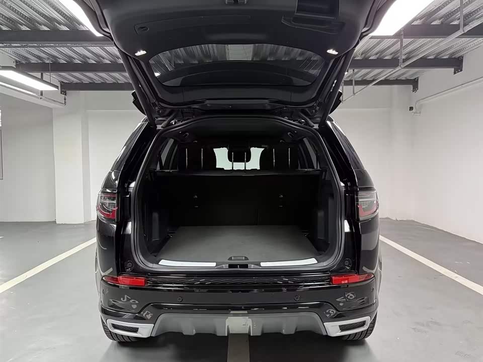 Land Rover Discover sports