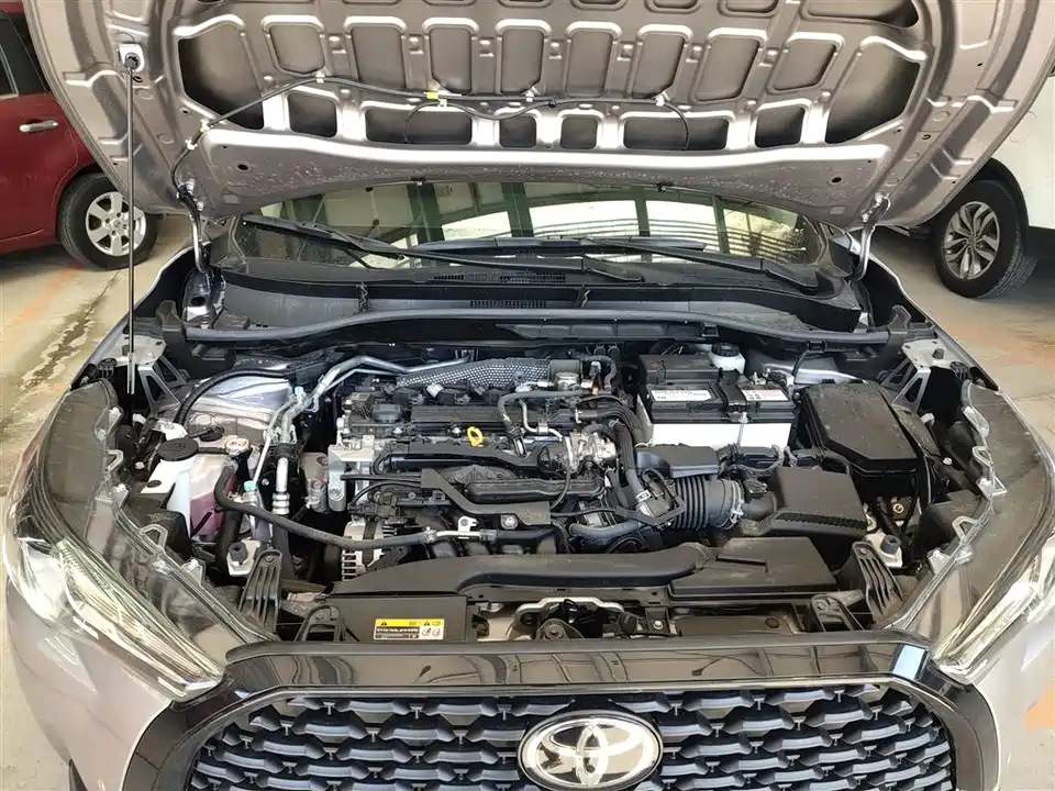 Toyota Corolla Sharp amplifier