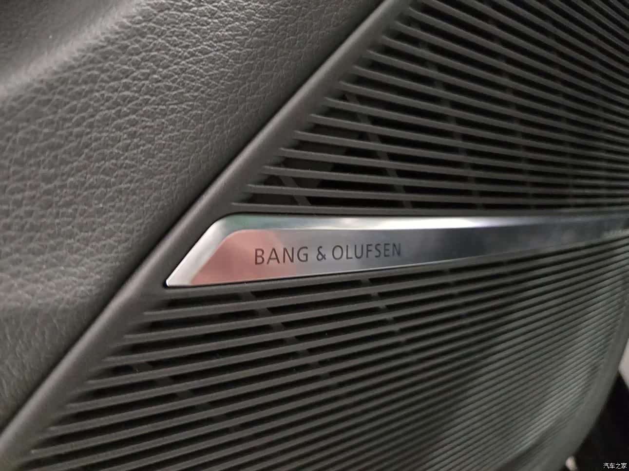 Audi Q8, 2024 17