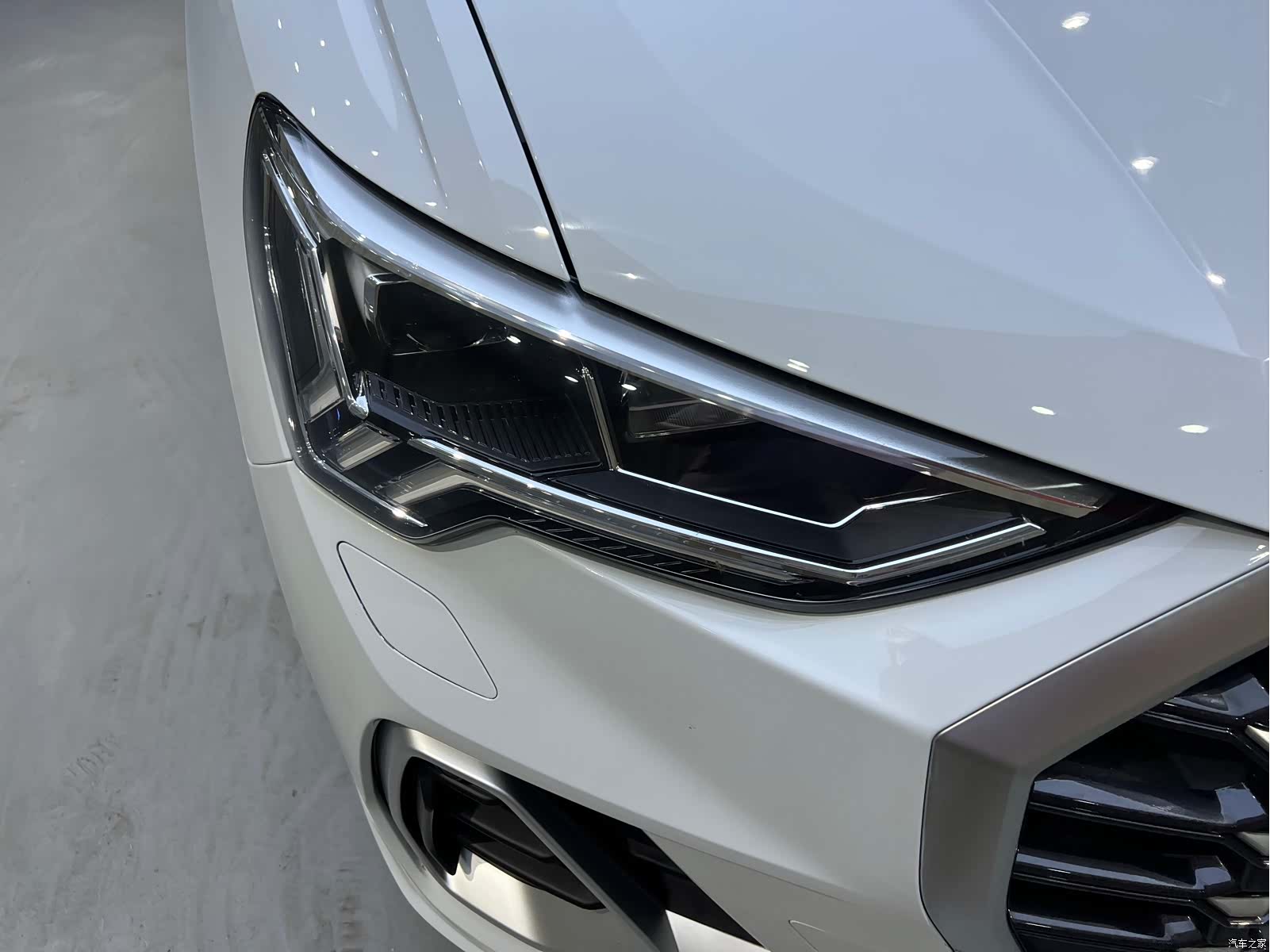 Audi Q3, 2023 26