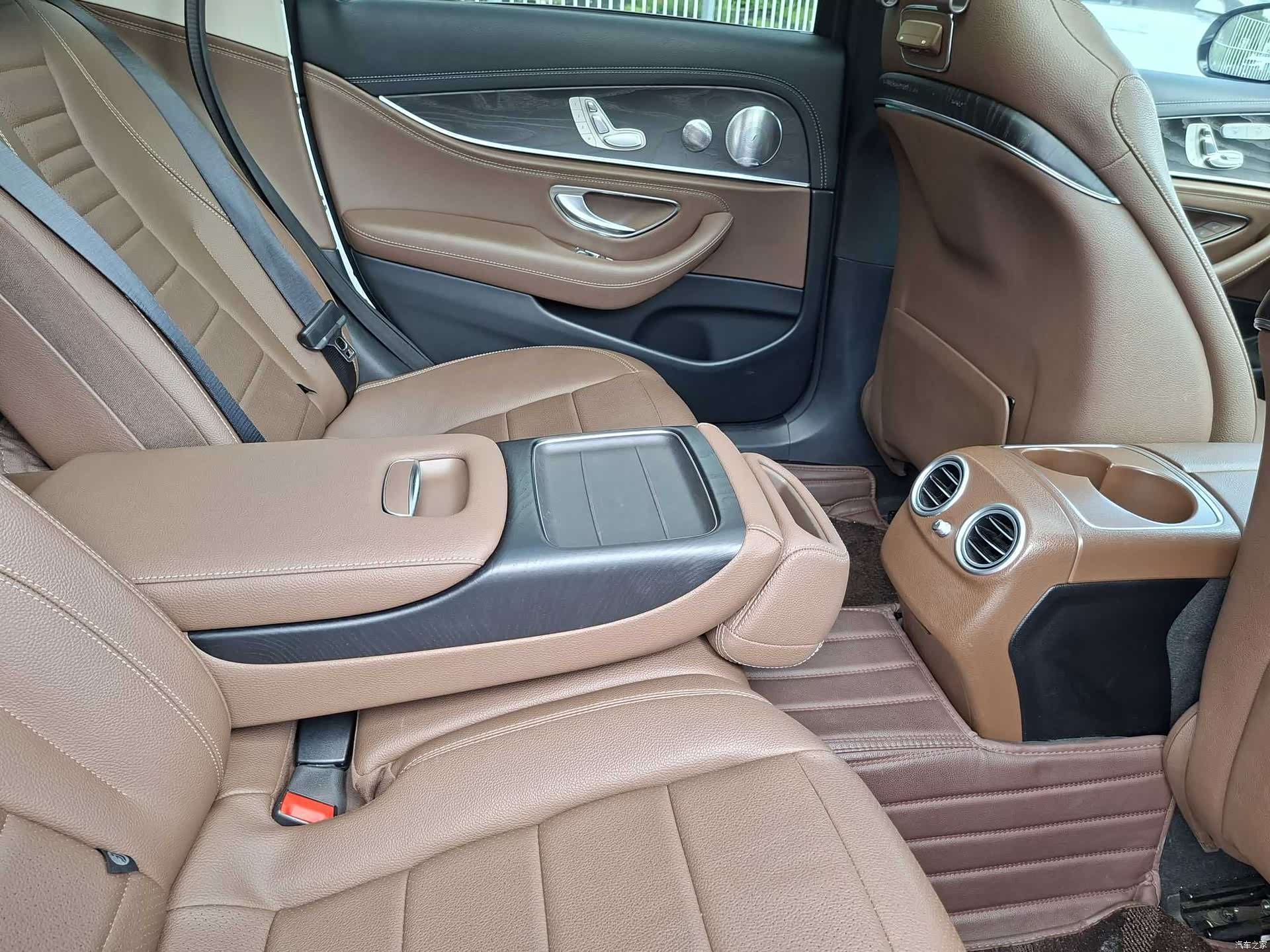 Mercedes-Benz E-Class, 2019 20