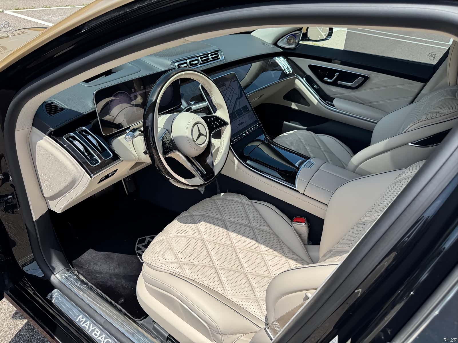Maybach S-Class, 2025 10