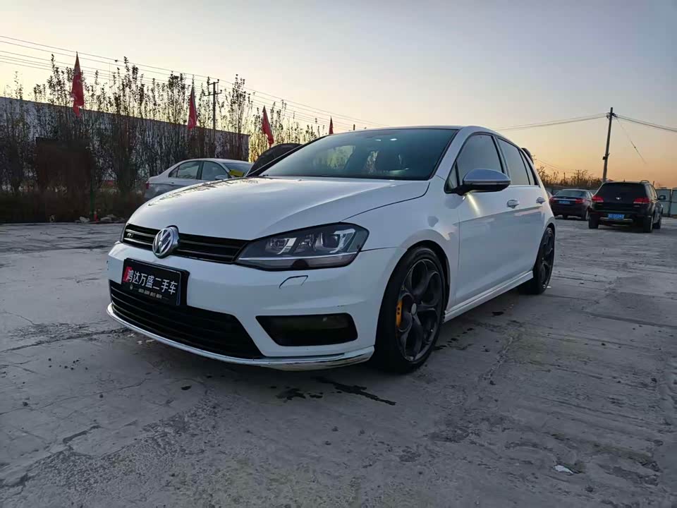 Volkswagen golf
