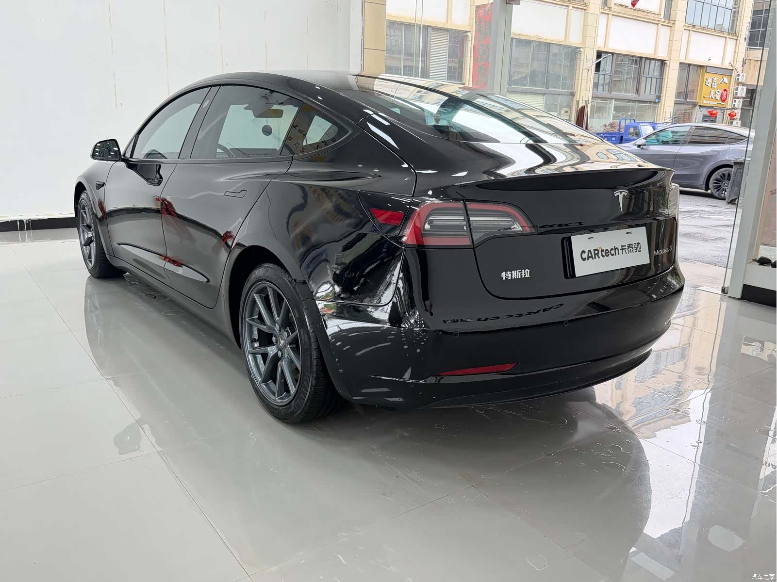 Tesla Model 3, 2021 7