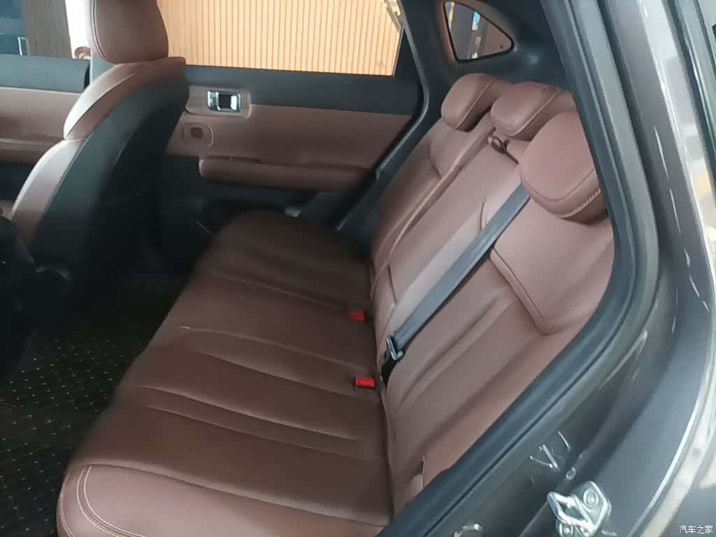 Wuling Starlight, 2024 17