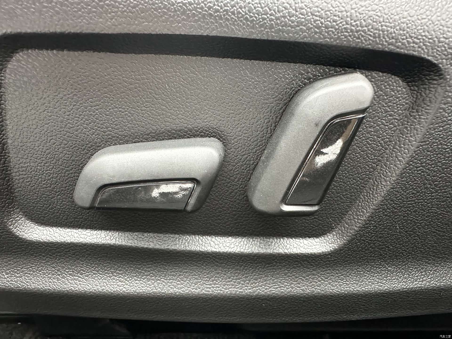 Hyundai Elantra, 2023 13