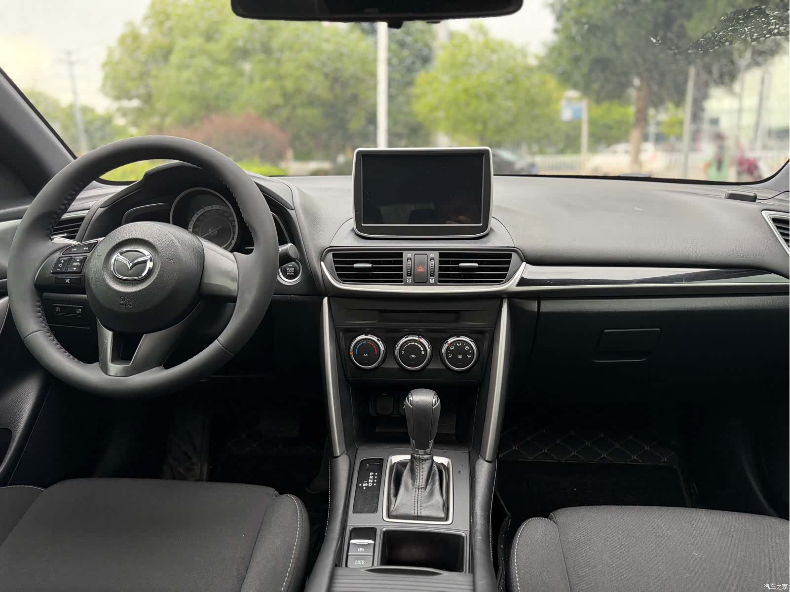 Mazda CX-4, 2016 все фото