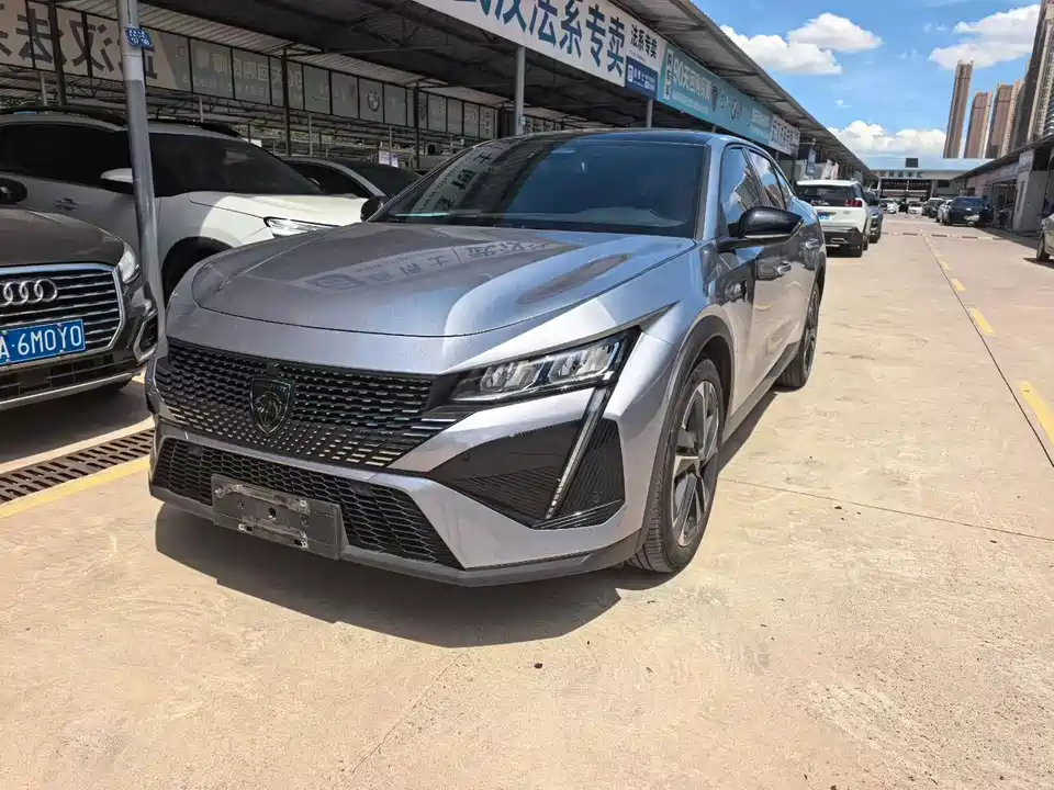 Peugeot 408X