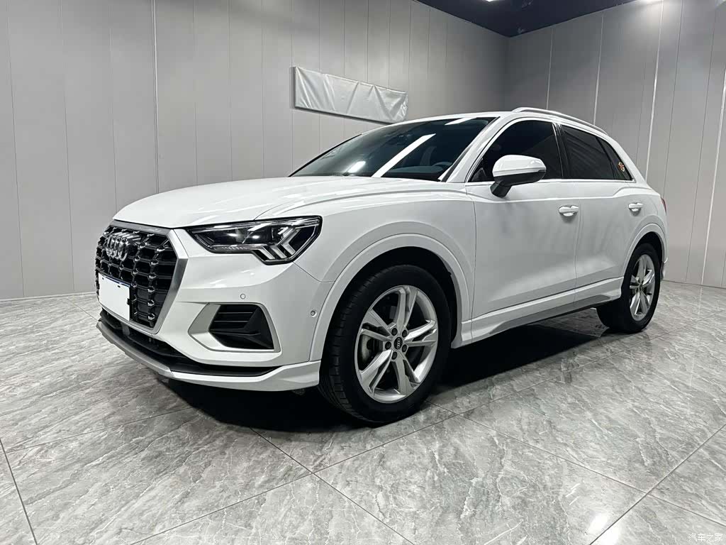 Audi Q3, 2022 8