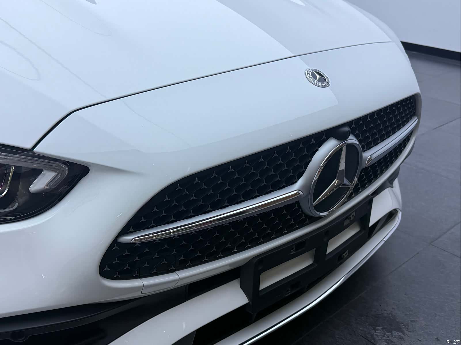 Mercedes-Benz C-Class, 2022 4