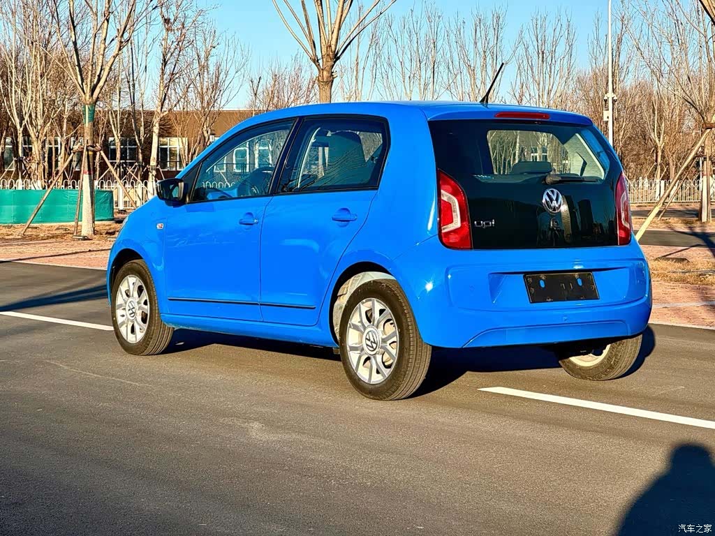 Volkswagen up, 2016 6