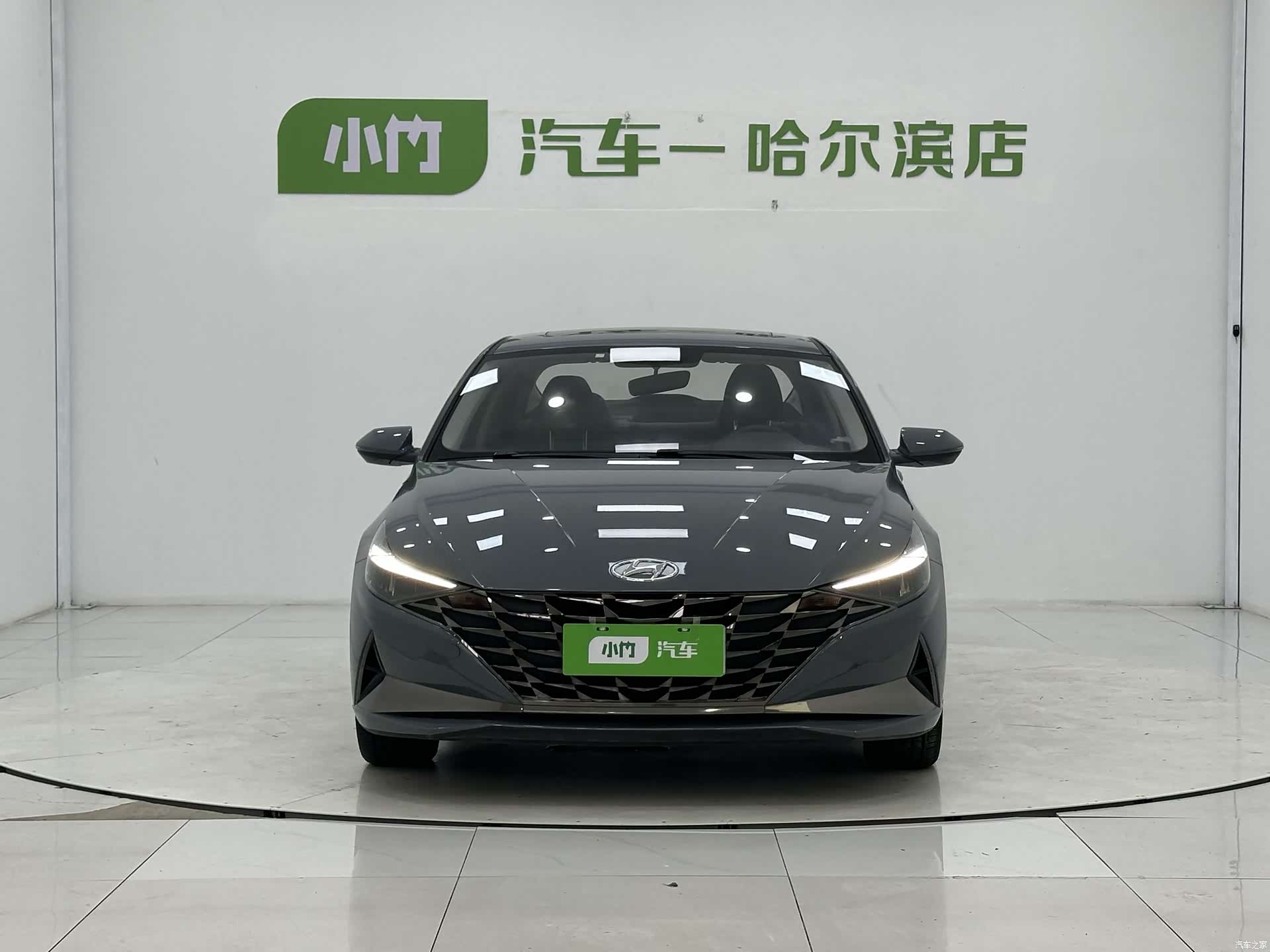 Hyundai Elantra, 2022 2
