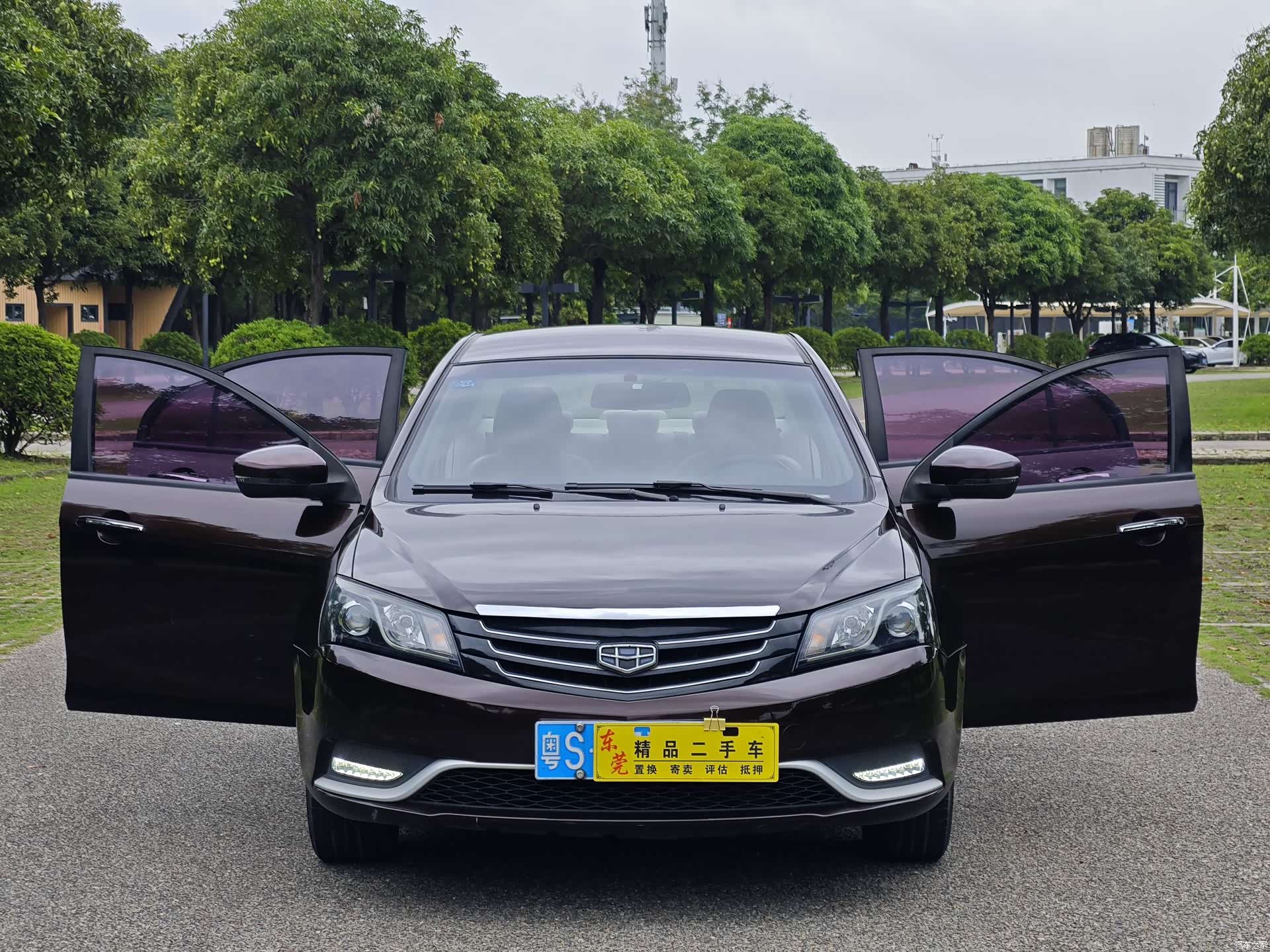 Geely Emgrand, 2016 11