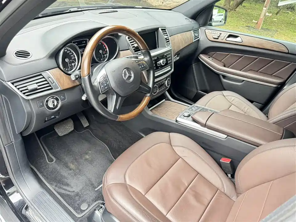 Mercedes-Benz GL grade