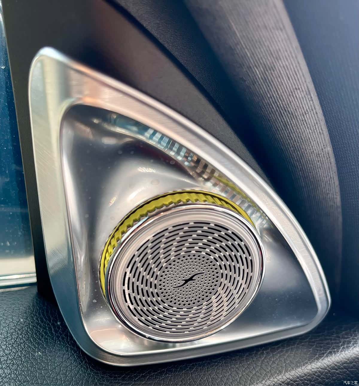 Mercedes-Benz C-Class, 2018 15