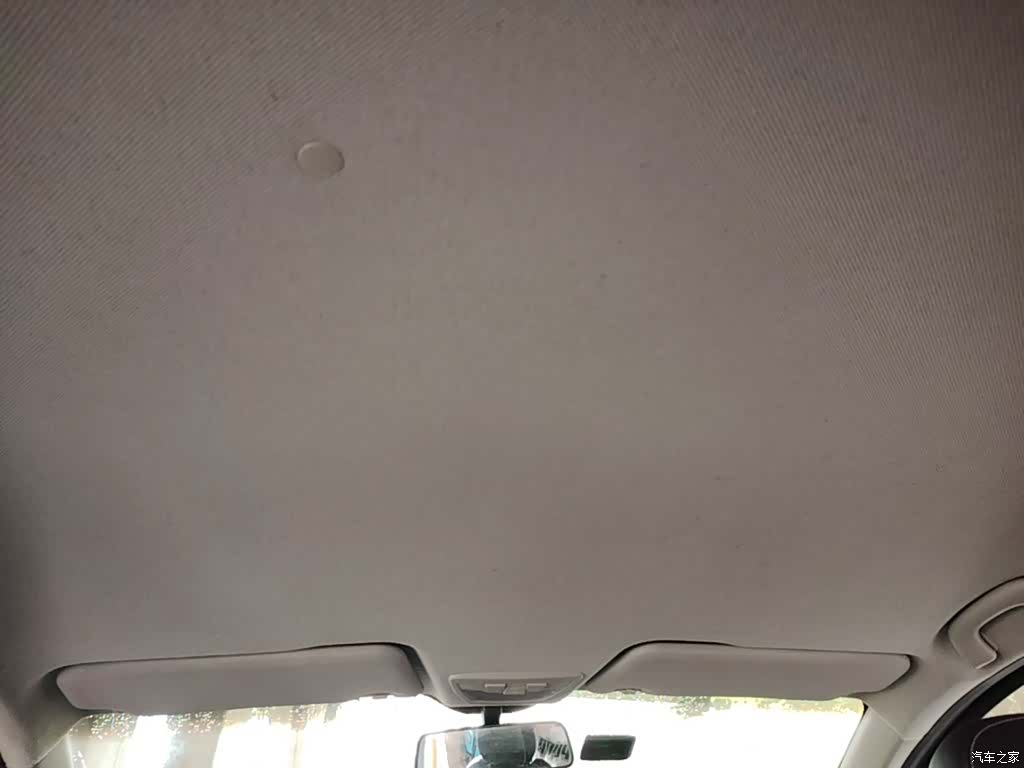 Wuling 360, 2018 18