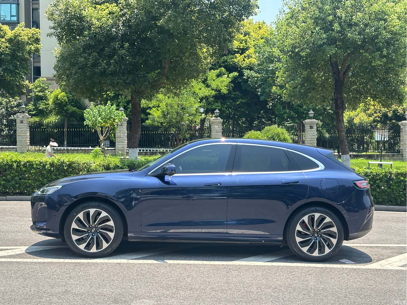 AITO M5, 2022 8