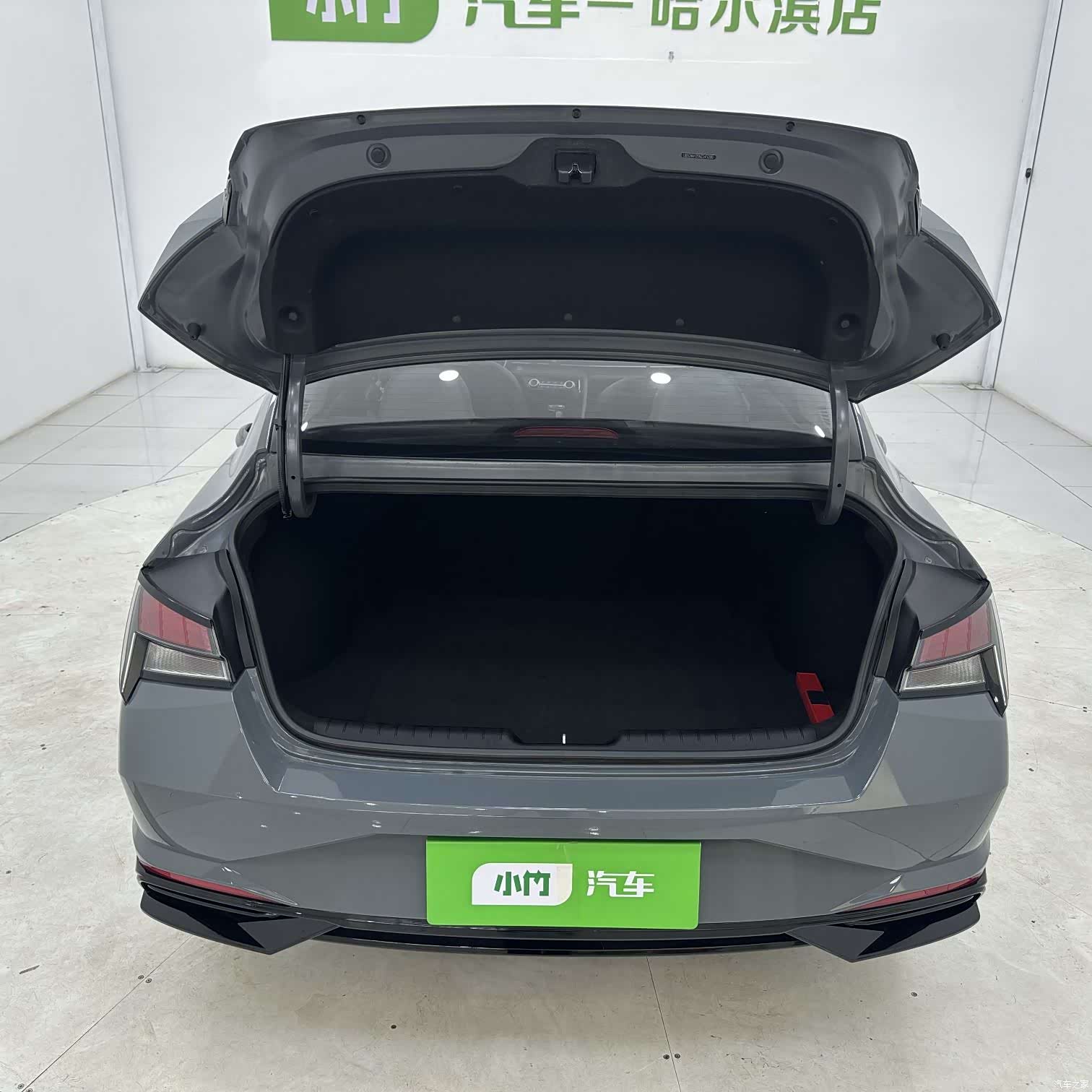 Hyundai Elantra, 2022 16