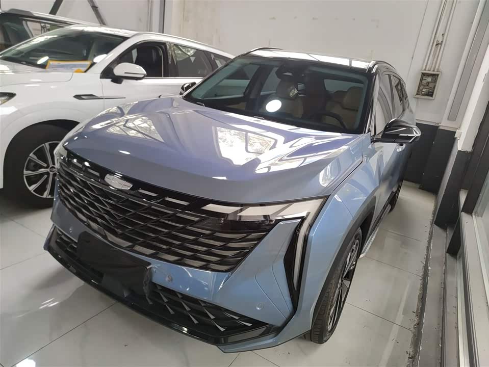 Geely Atlas L