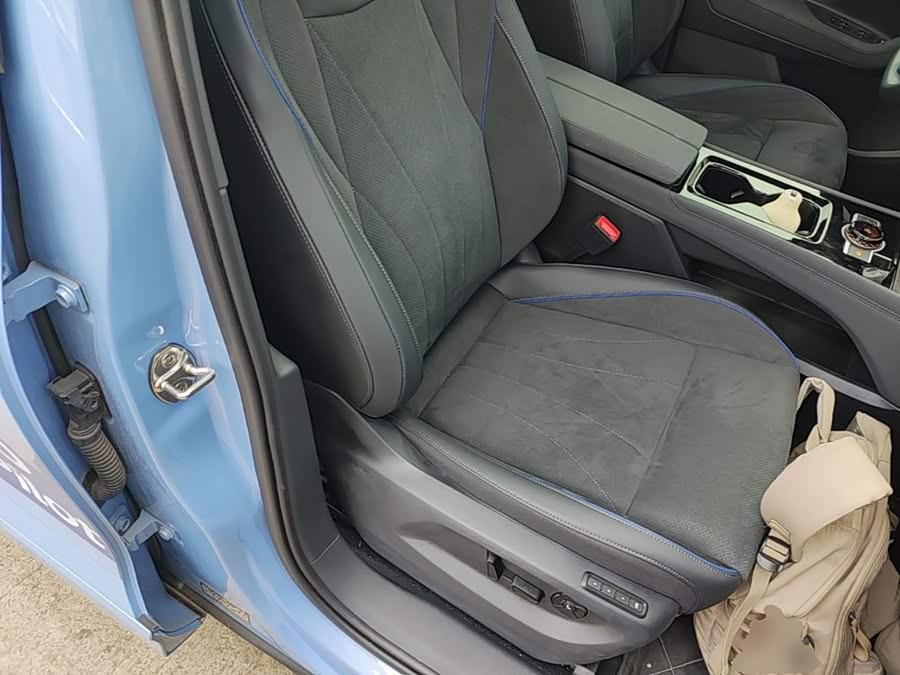 Volkswagen Tiguan L 2025, фото 25