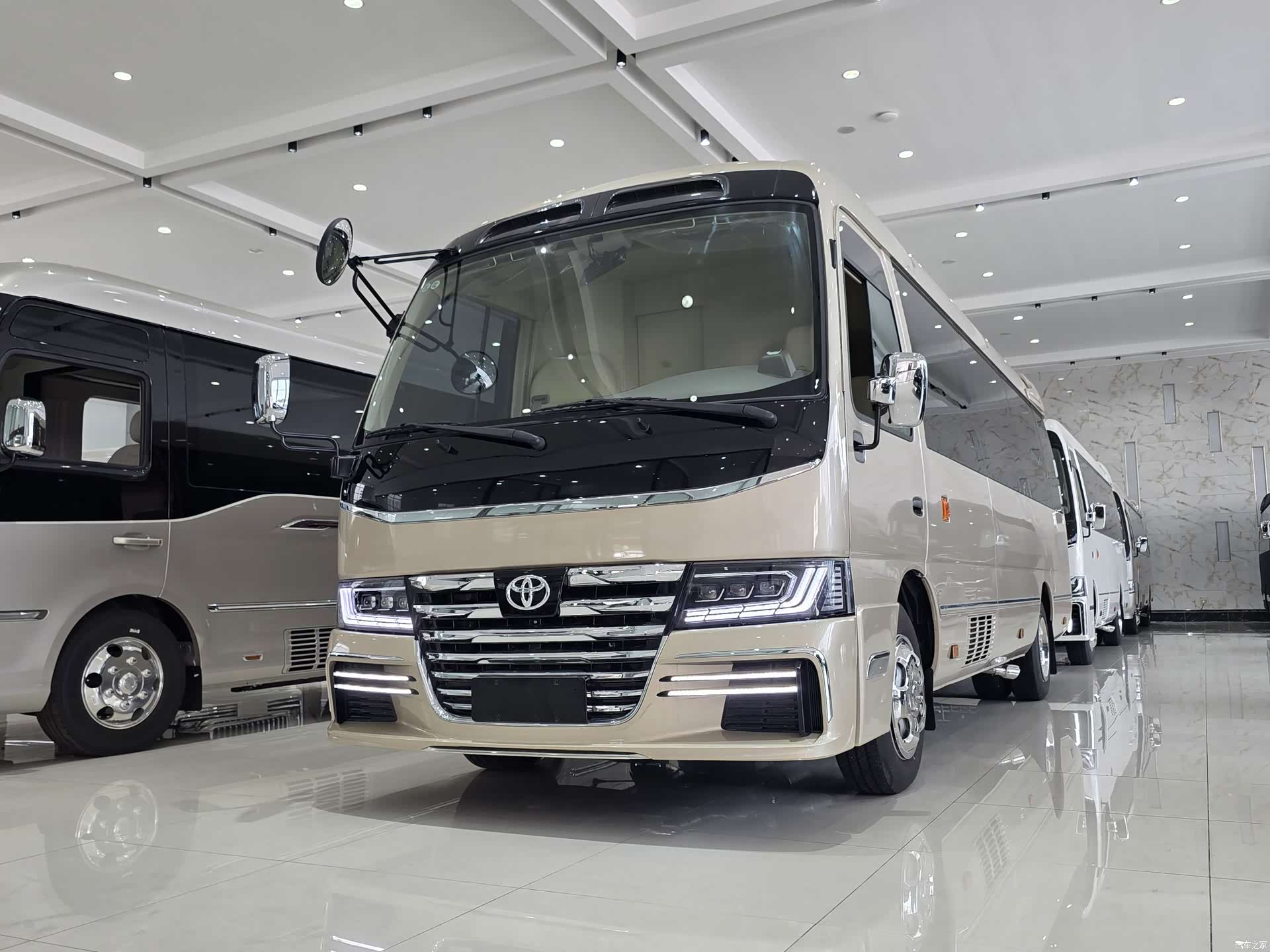 Toyota Coaster, 2019 2
