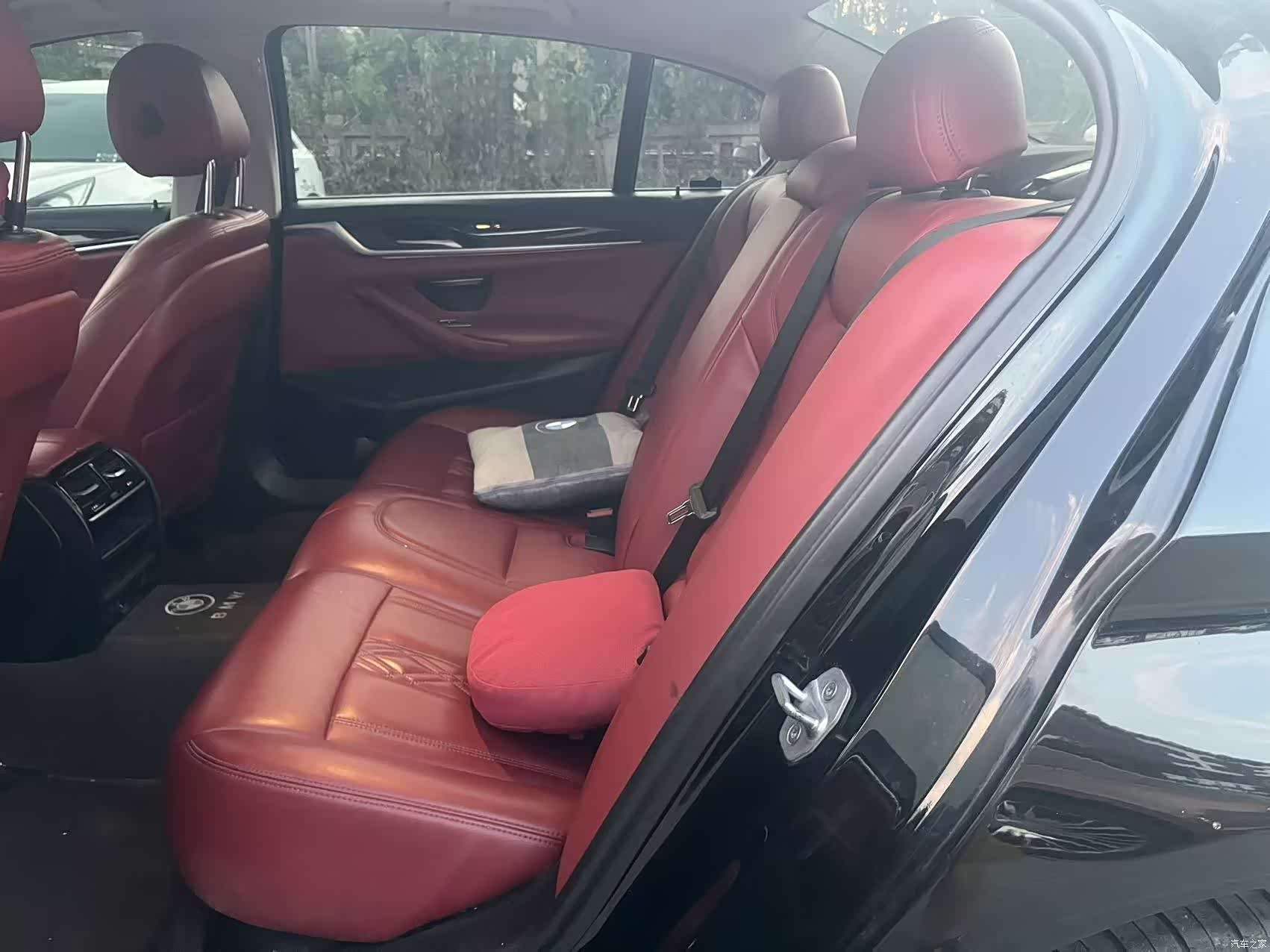 BMW 5 Series, 2018 14