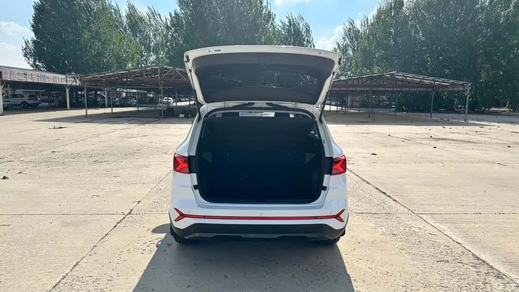 Volkswagen VS7, 2023 21