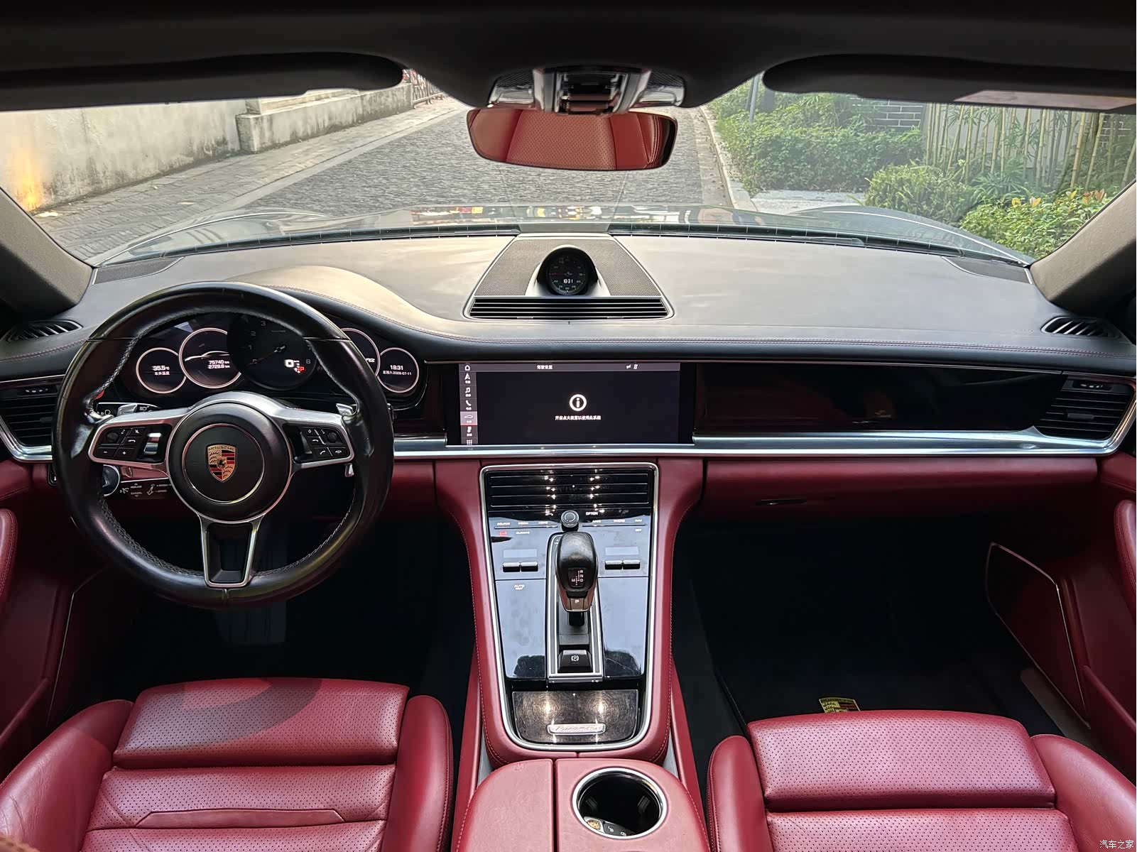 Porsche Panamera, 2018 6