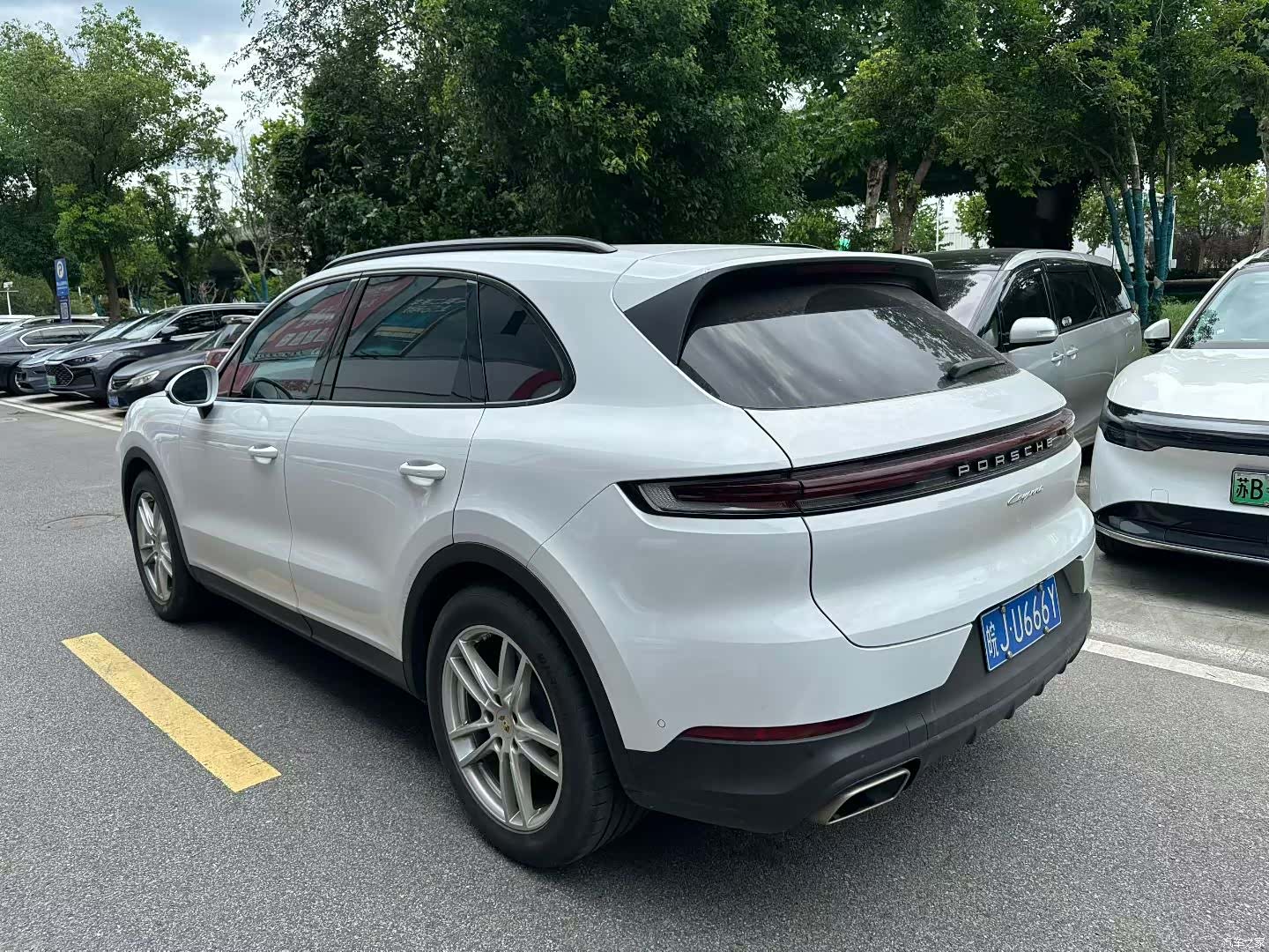 Porsche Cayenne, 2025 6