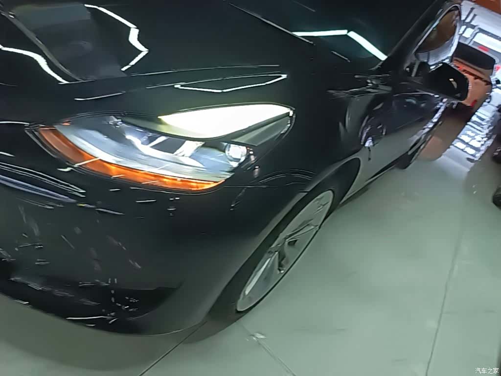 Tesla Model 3, 2021 24